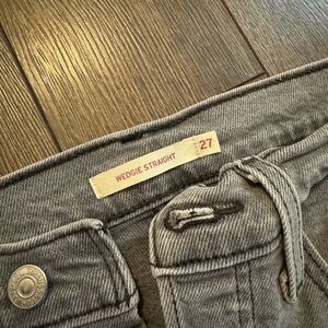 Levi's Gray Women's Wedgie Straight Jeans